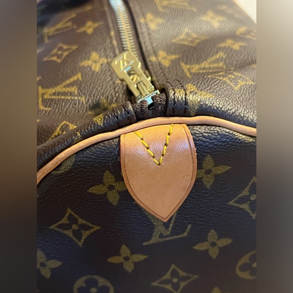 Lous Vuitton Keepall 60 with dust bag. - Picture 15 of 16